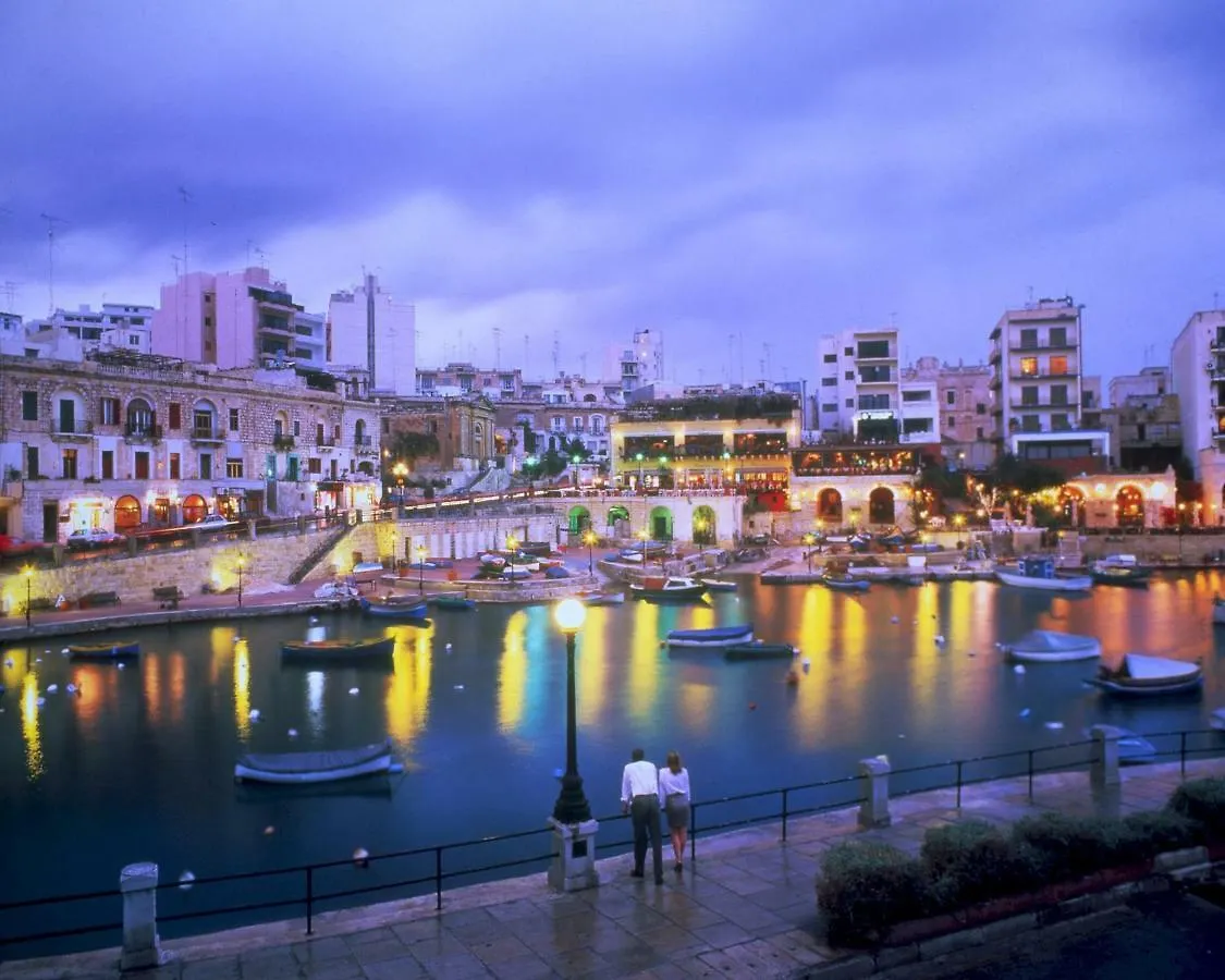 Designer Finished Apartment Gzira 0*,  Malta